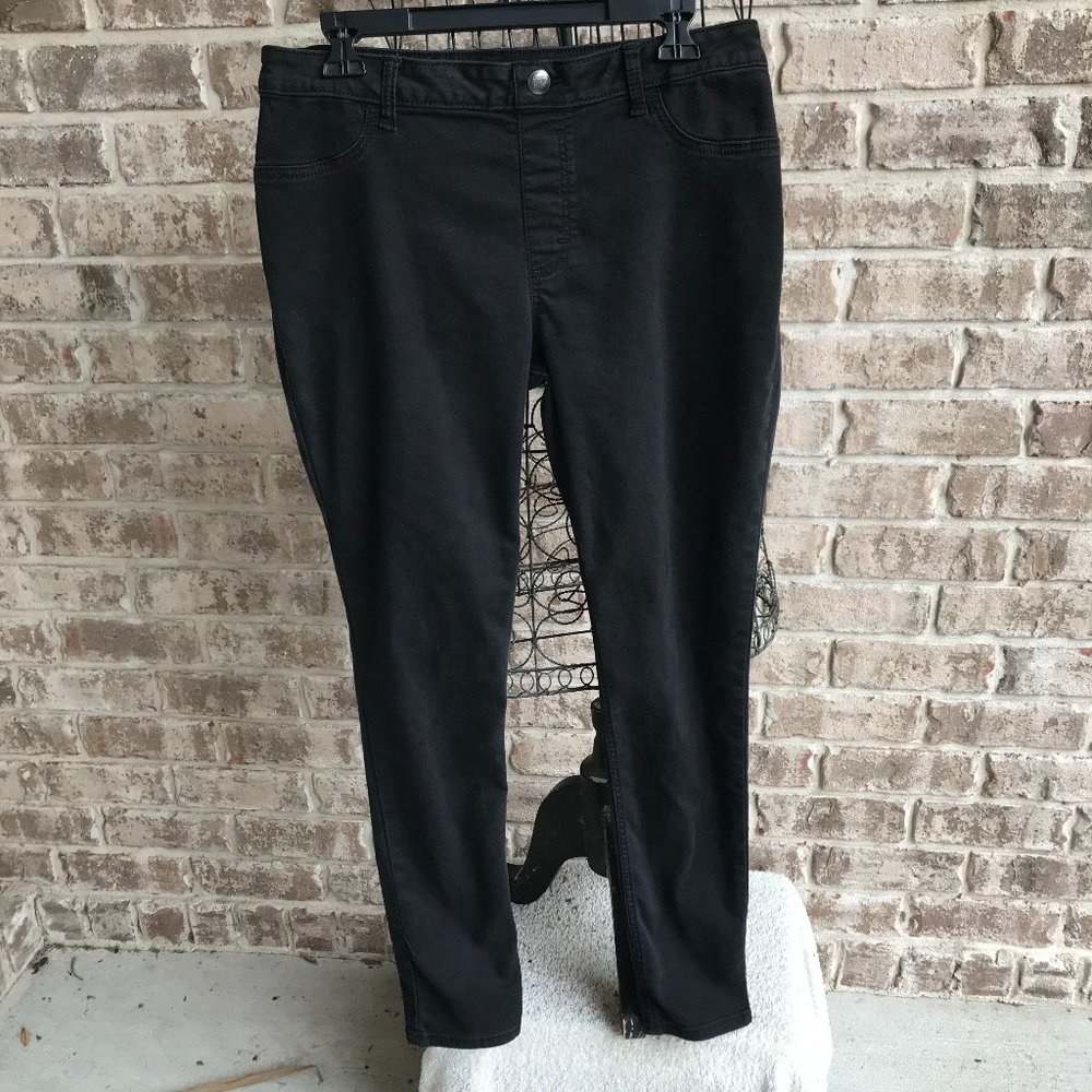 Lee Riders Midrise Skinny Jean Black Pull On Large